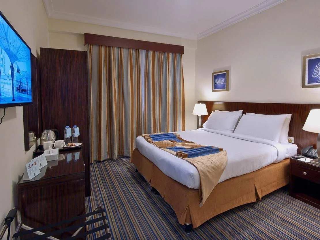 12 Nights premium Umrah package