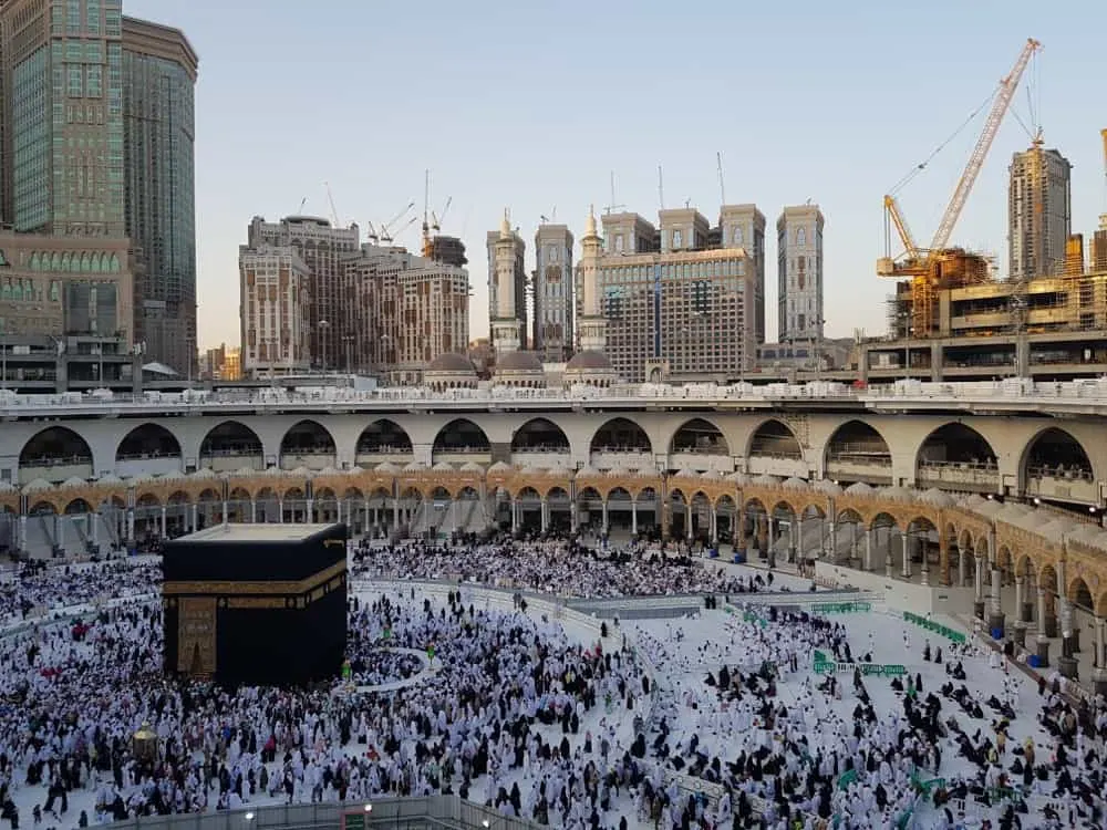 14 Nights Economy Umrah Package