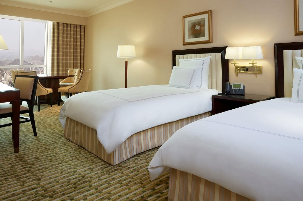 How to book 7 Nights Deluxe Umrah Packages