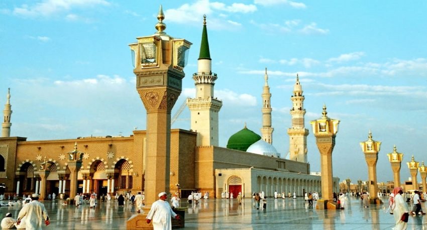 Affordable 12 Nights Premium Umrah Packages