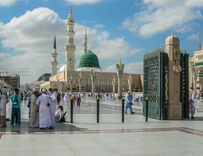 Deluxe Umrah Packages Of 10 Nights